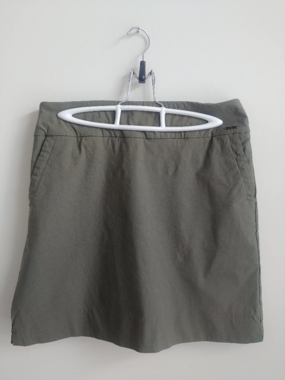 Classic olive green skort skirt with inner shorts thick rayon stretch fabric 4